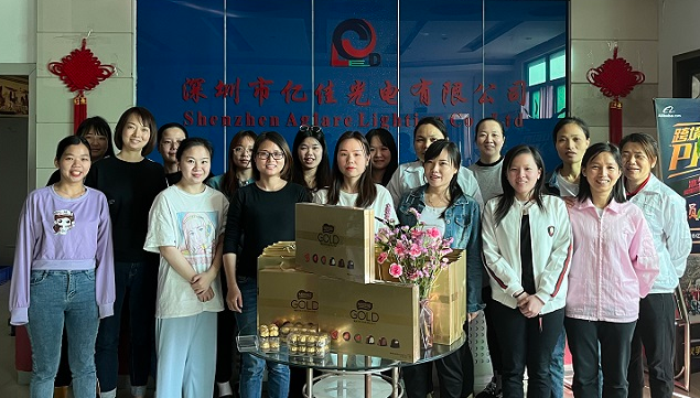 情暖三月！S36沙龙会集团祝所有女神节日快乐 